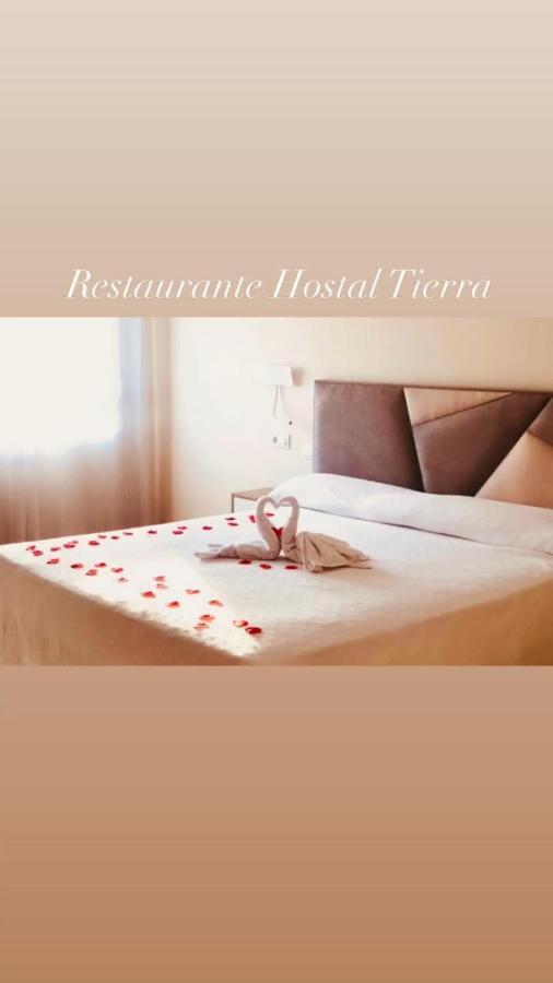 Hotel Tierra Дон-Бенито Экстерьер фото